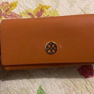 tory burch brand new sunglasses